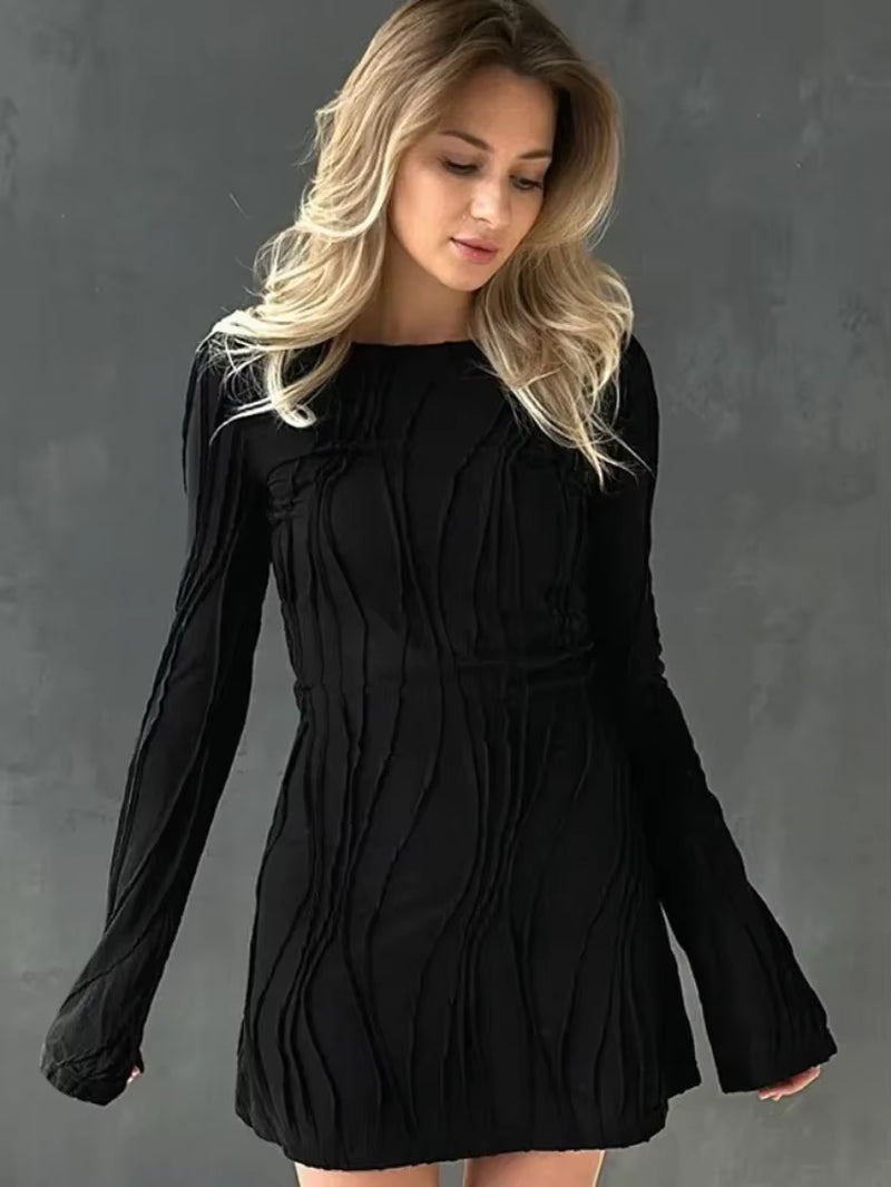 Solid One-Piece O-Neck Long Sleeve Dress with Bright Line Decoration for Women - Casual Streetwear Fashion